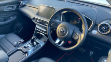 MG HS 1.5 T-GDI Trophy 5dr DCT Petrol Hatchback